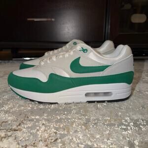 Nike Air Max 1 ‘87 “Malachite” Size Women’s 9.5 or Mens 8 Brand New